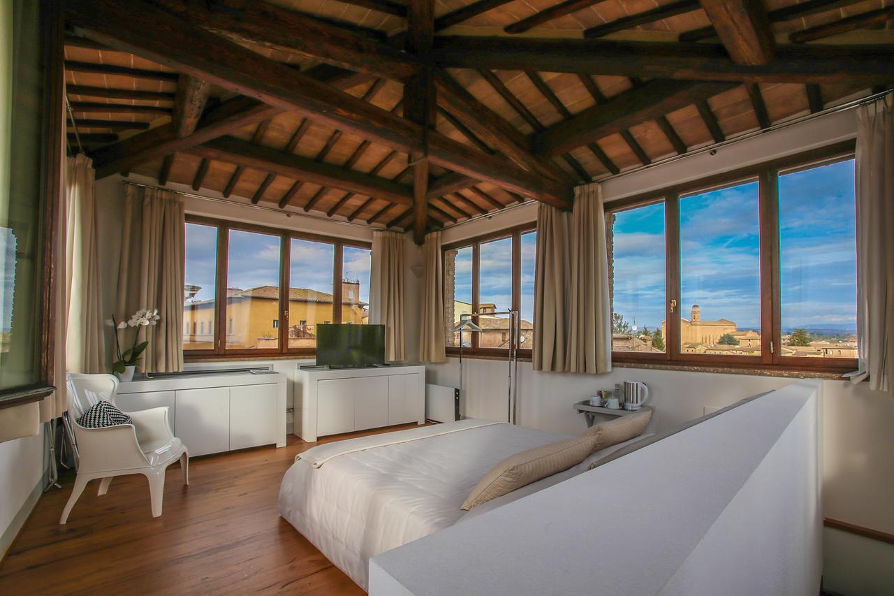 B&B Le Logge Luxury Rooms Siena Exterior foto